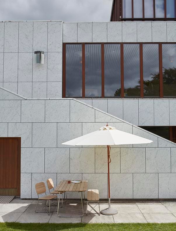 Fritz Hansen LILIUM -dining table 160x90 cm - Image 5