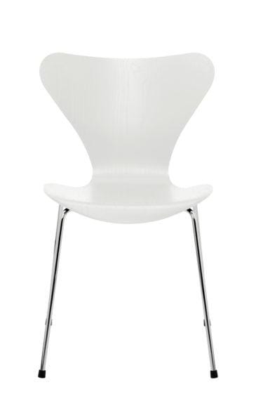 Fritz Hansen SERIES 7 chair