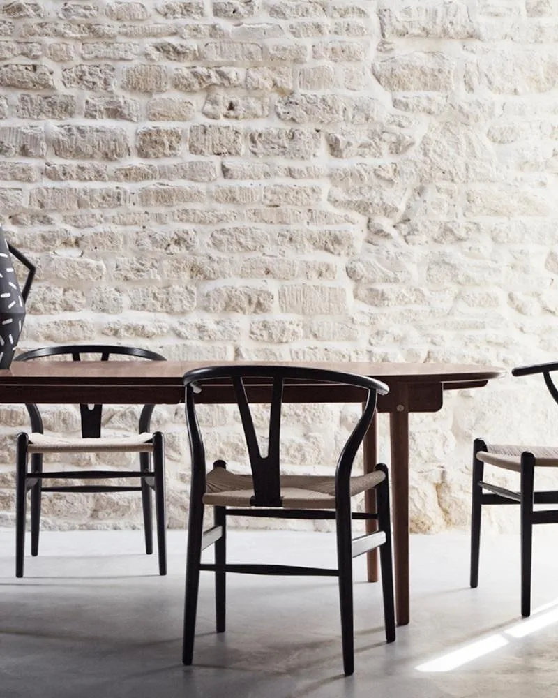 Carl Hansen CH338 dining table - Image 4