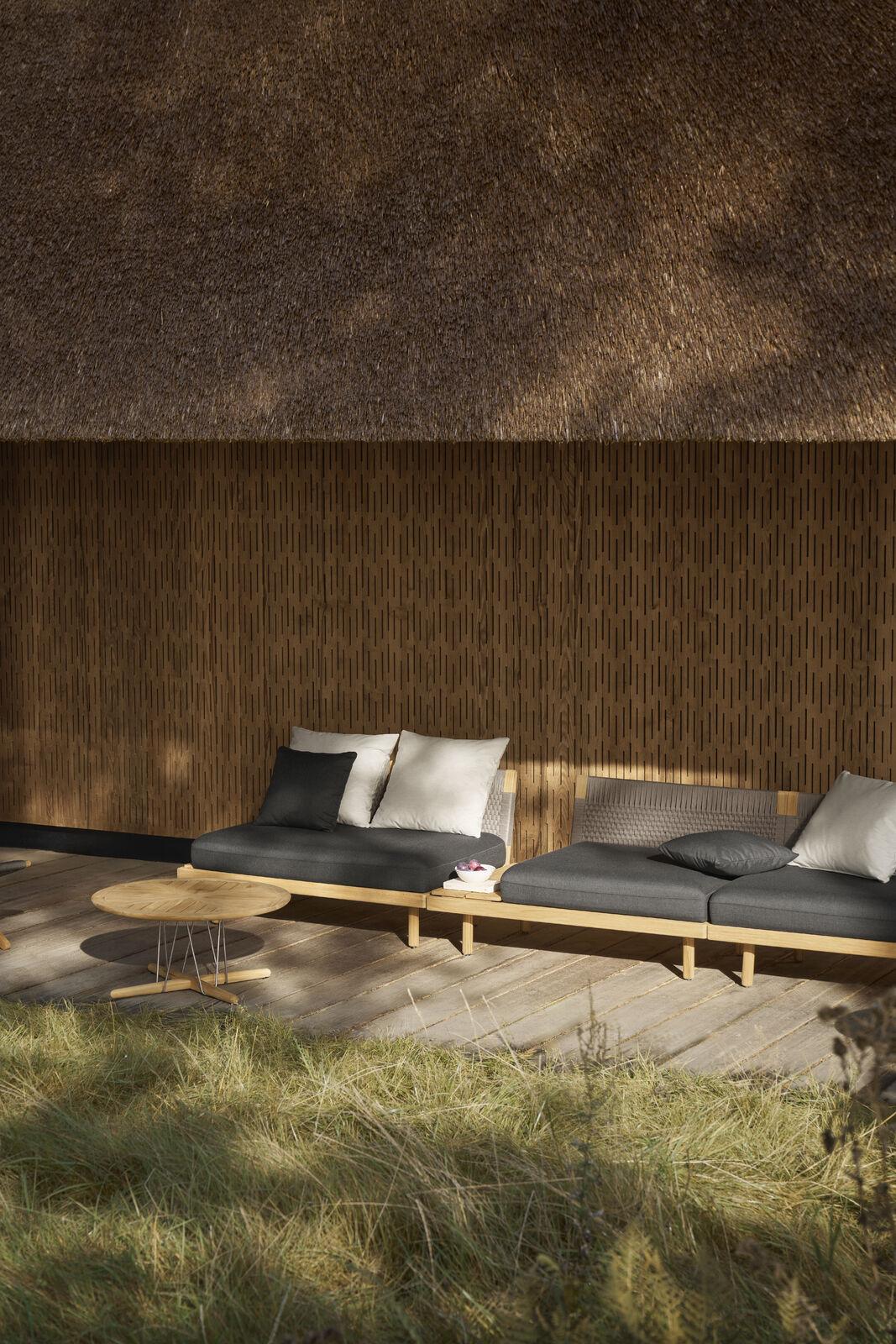 Carl Hansen E023 EMBRACE coffee table - Image 6