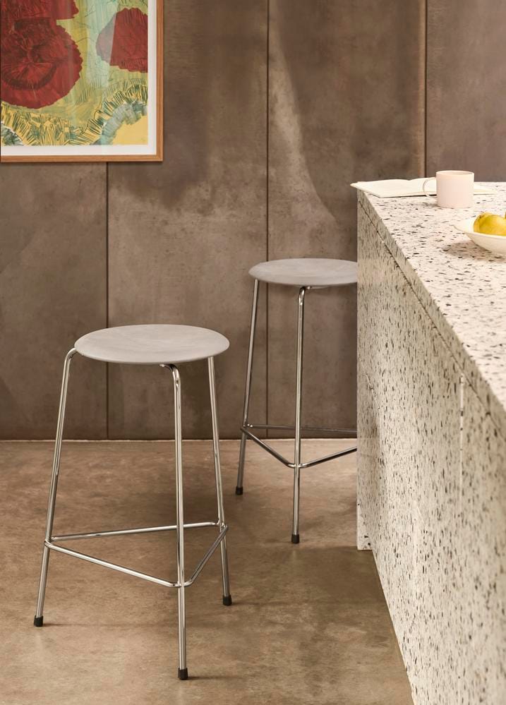 Fritz Hansen DOT -korkea jakkara - Image 3