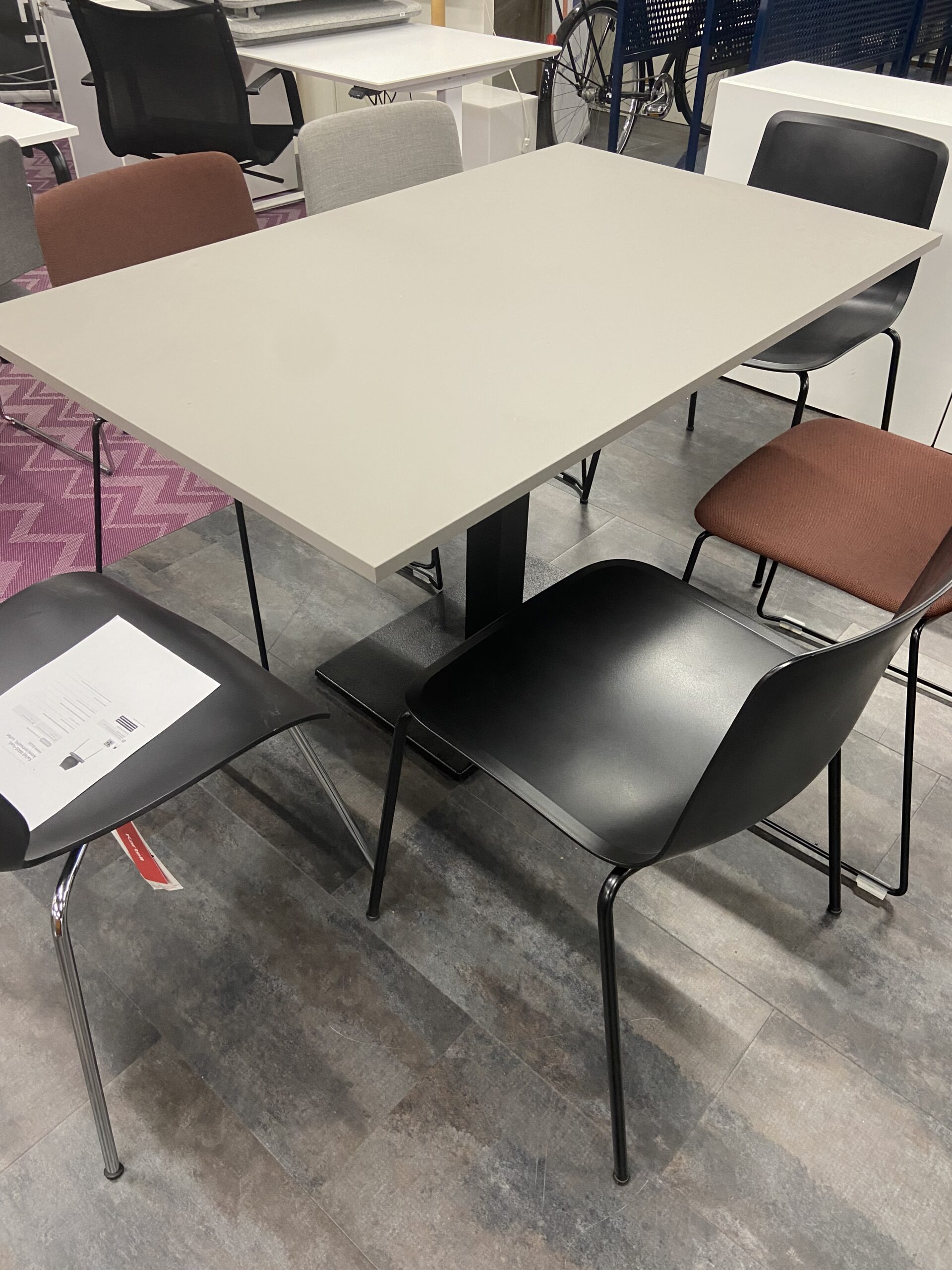 Pedrali ruokapöytä, outlet - Image 3