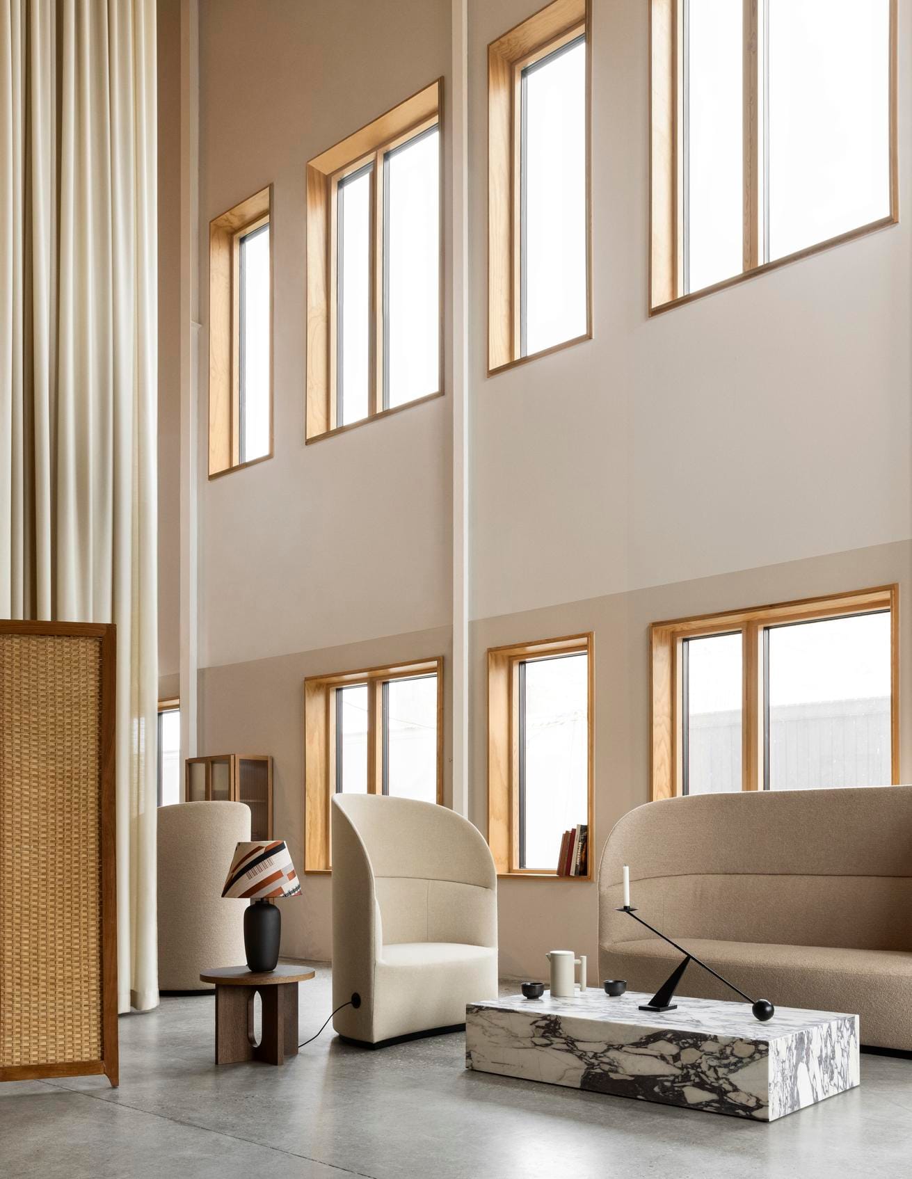 Audo Copenhagen ANDROGYNE coffee table - Image 11