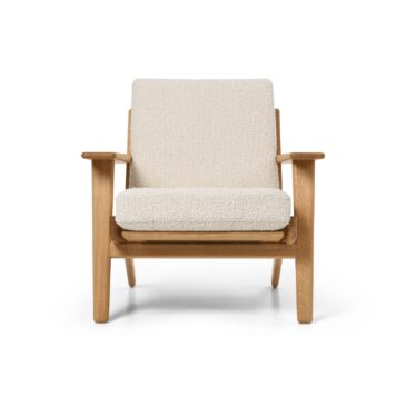 Carl Hansen CH290 lounge chair