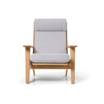Carl Hansen CH291 lounge chair