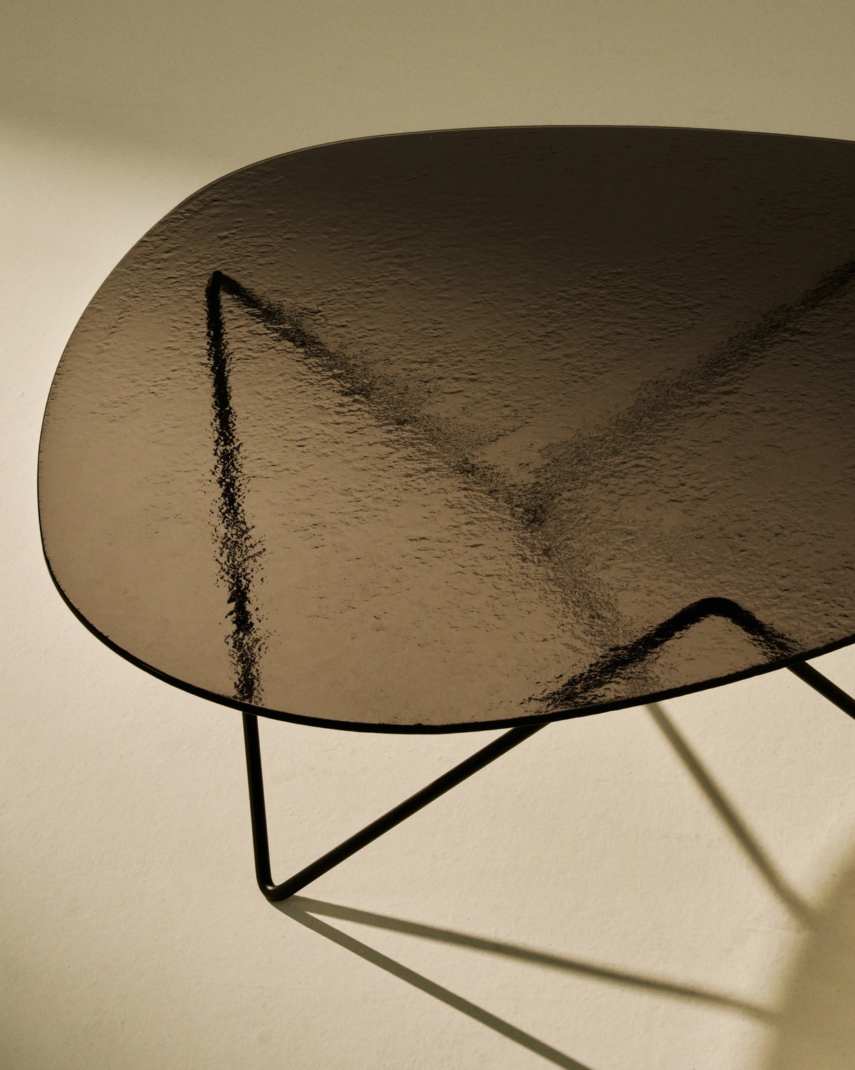 GUBI PEDRERA-sohvapöytä - Image 5