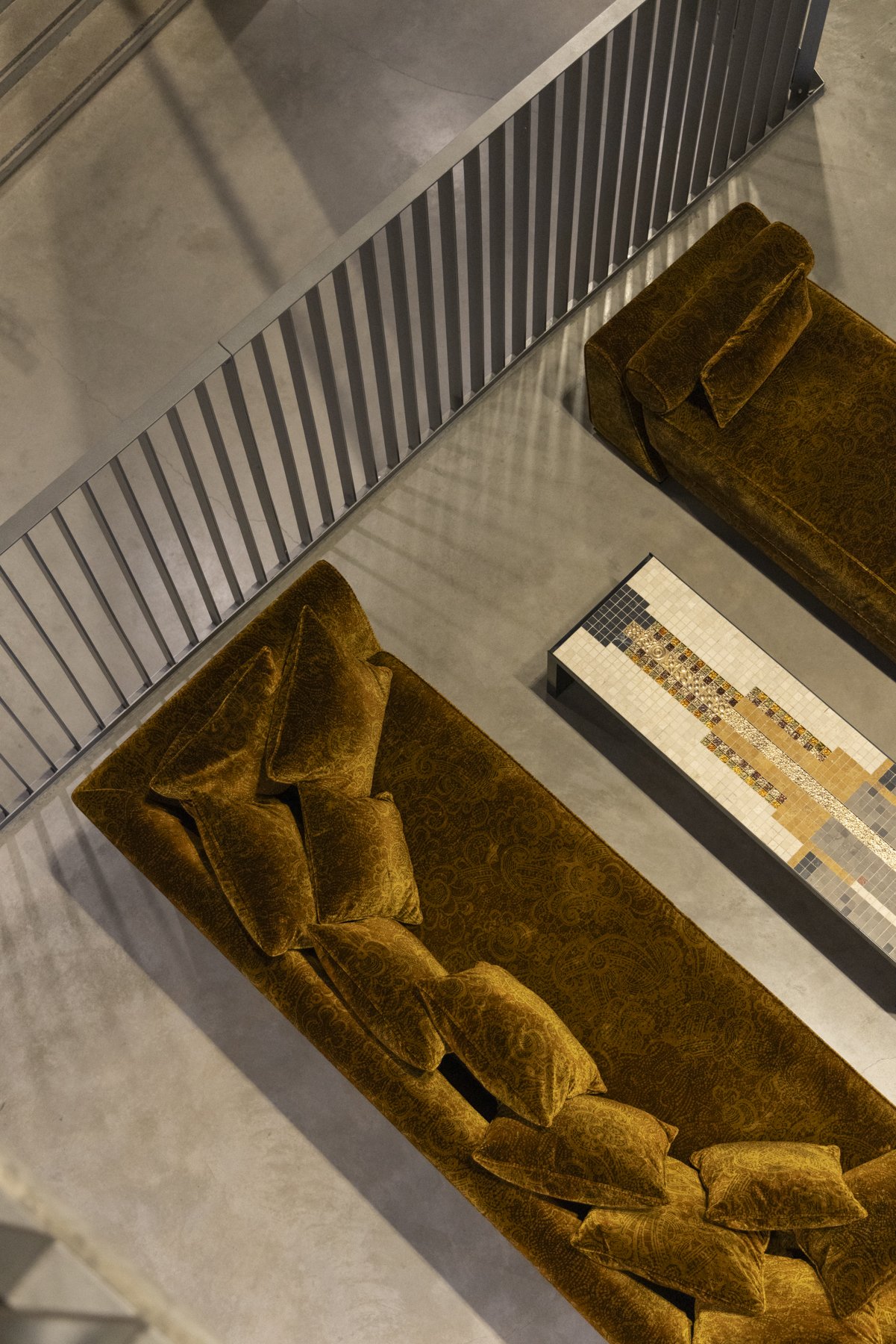 Fleming Collection BORGHESE LONGUE -divaani - Image 4