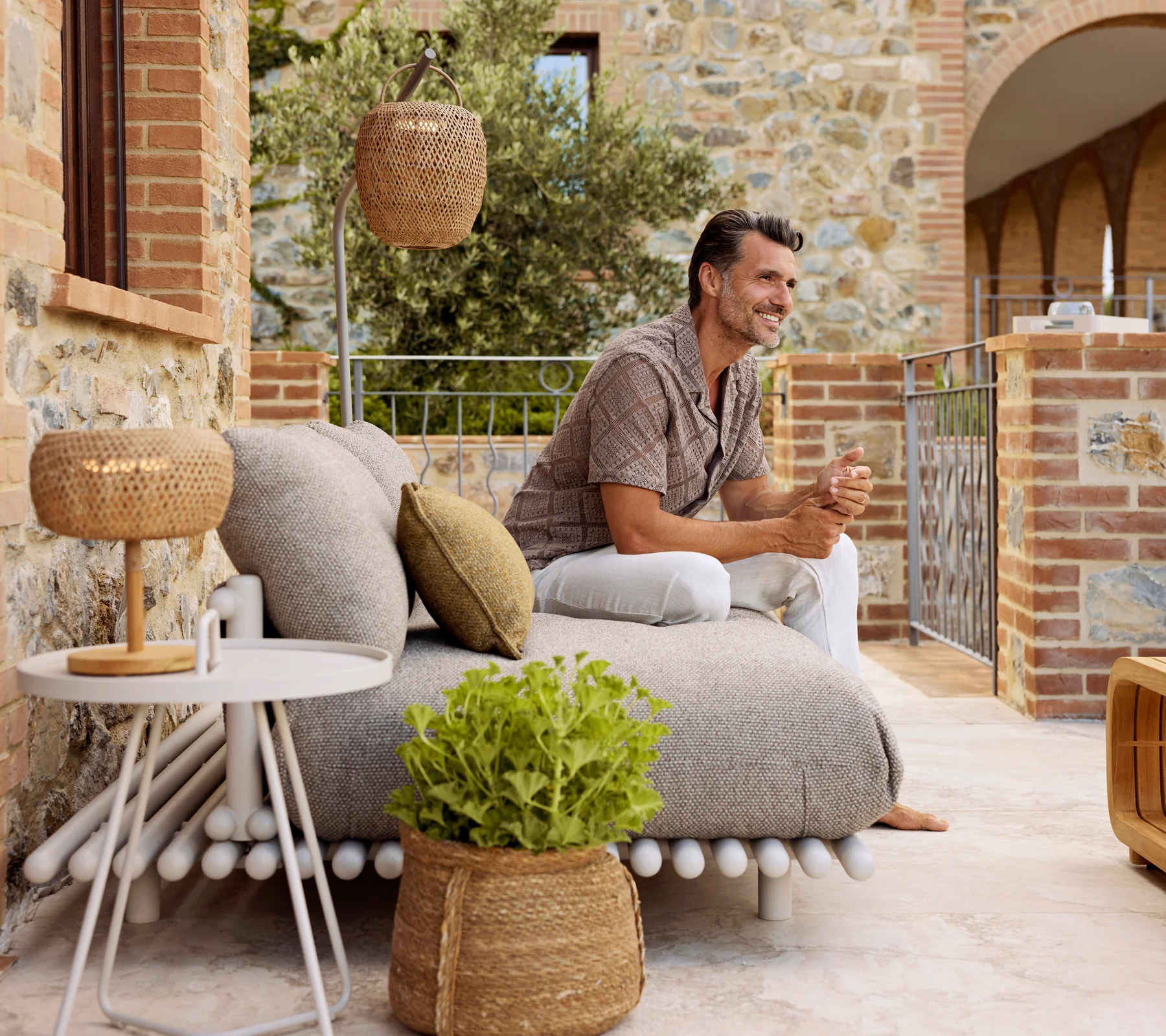 Cane-line STICKS PLATFORM coffee table - Image 14