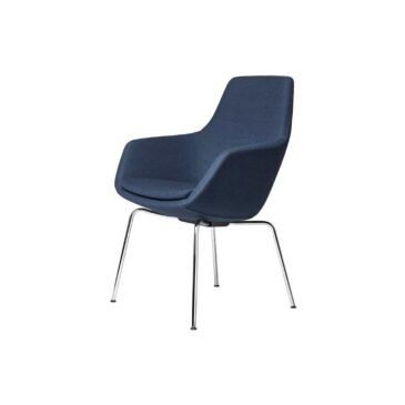 Fritz Hansen LITTLE GIRAFFE -tuoli